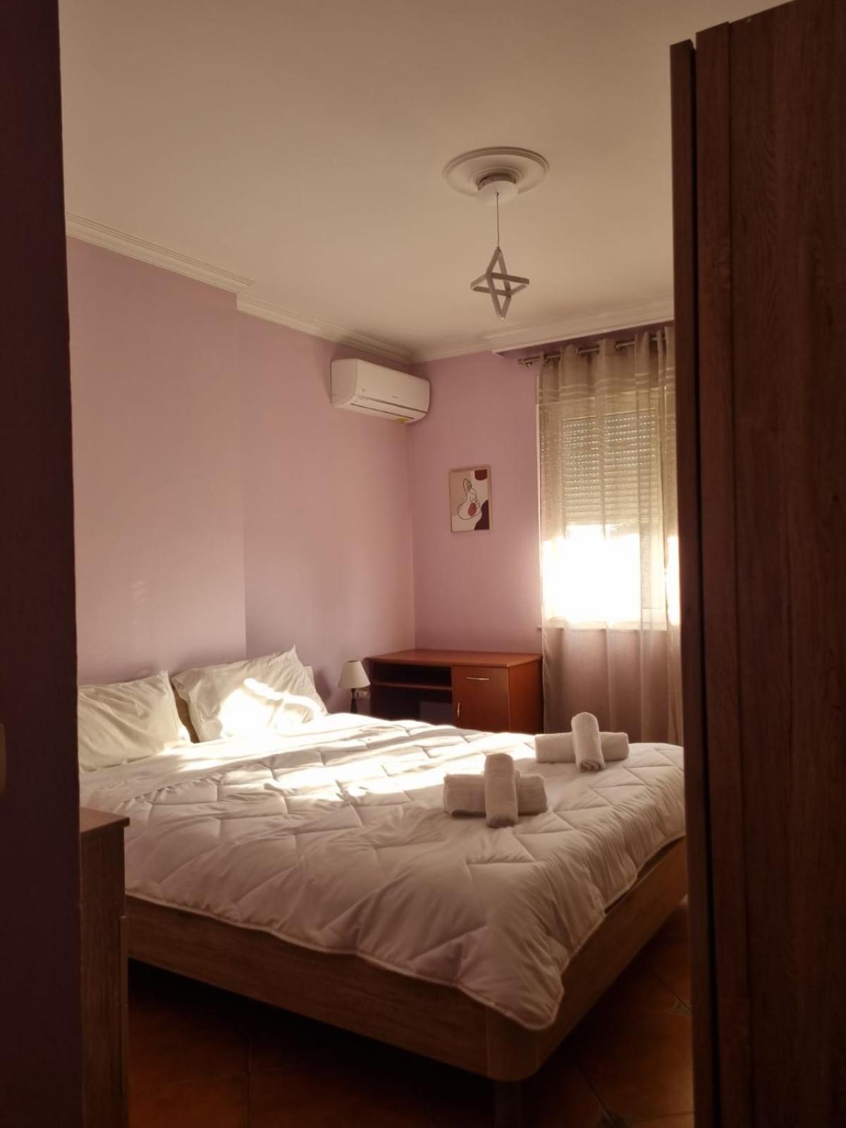 Sandra'S Apartment In Tirana Center Kültér fotó