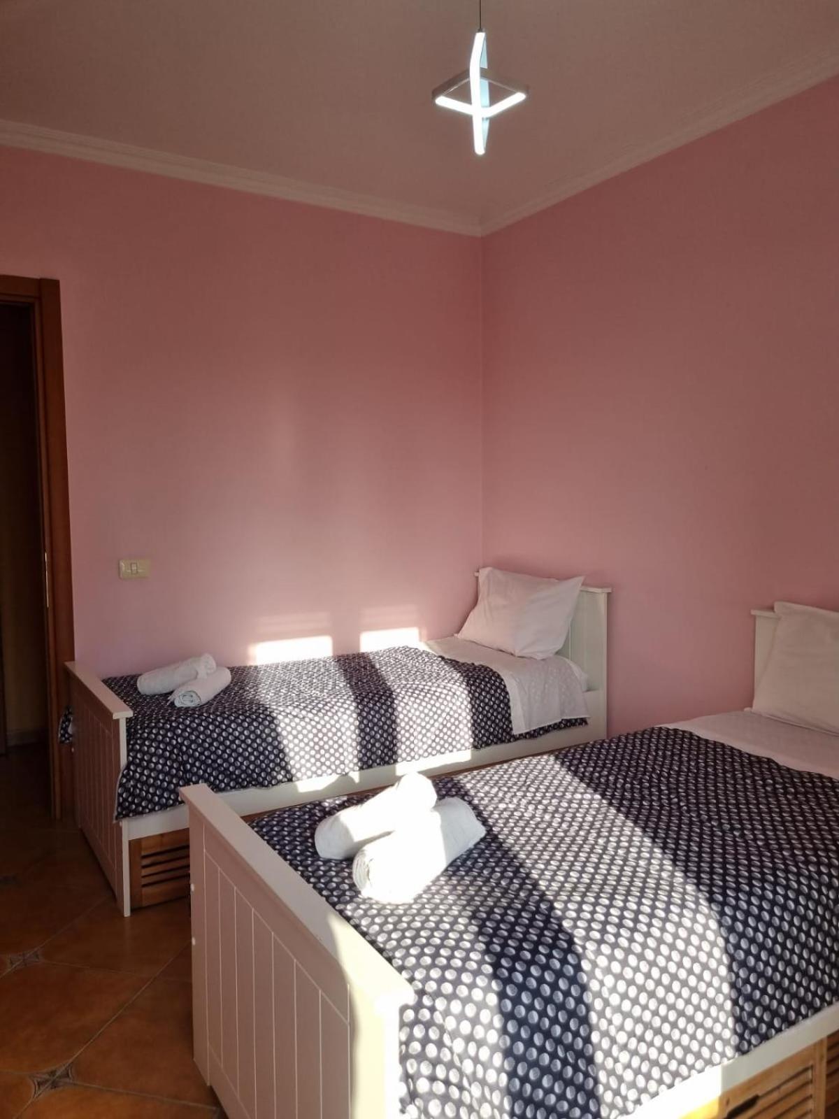 Sandra'S Apartment In Tirana Center Kültér fotó